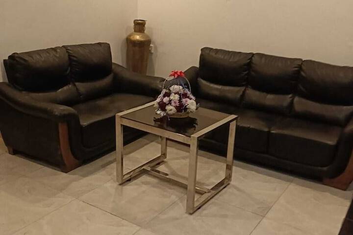 Room 50 of 73