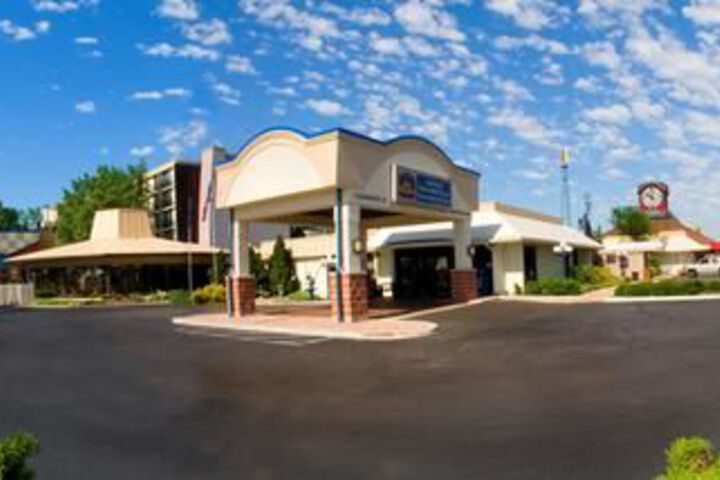 Hotel 56 of 75