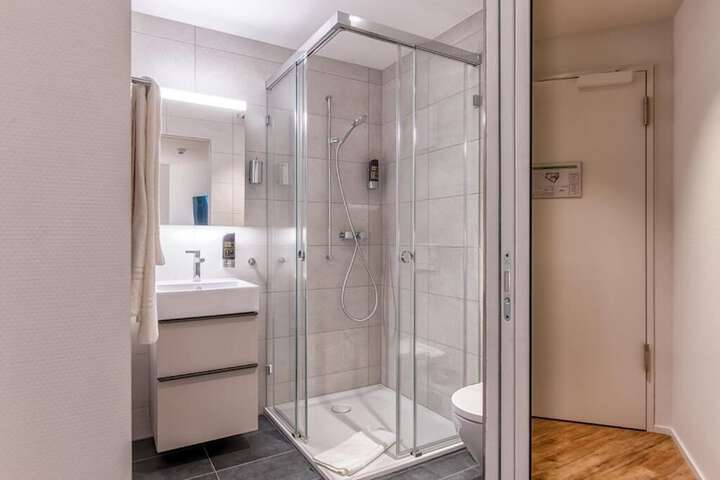 Room 15 of 20