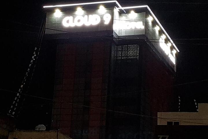 CLOUD 9 HOTEL