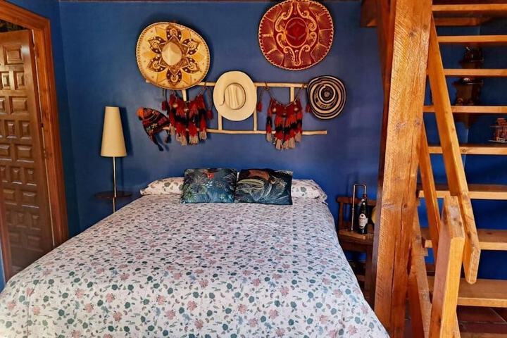 Room 5 of 48