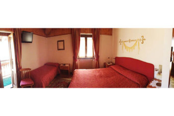 Room 25 of 54