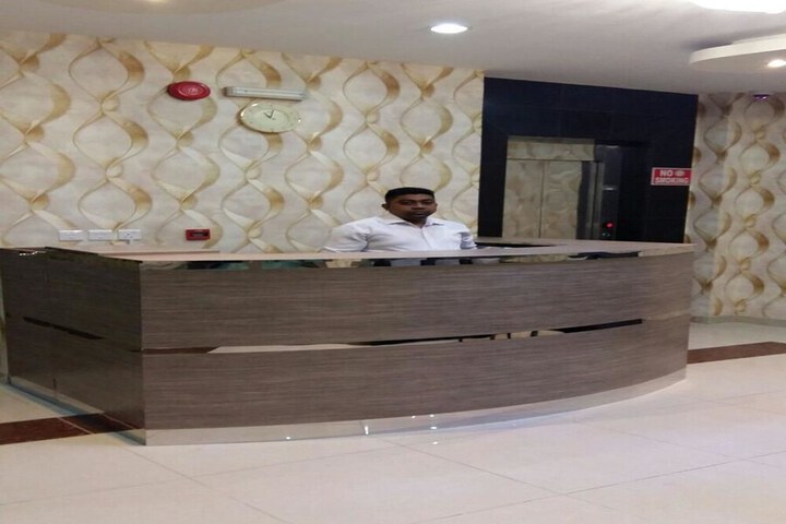 DANA PLAZA 1