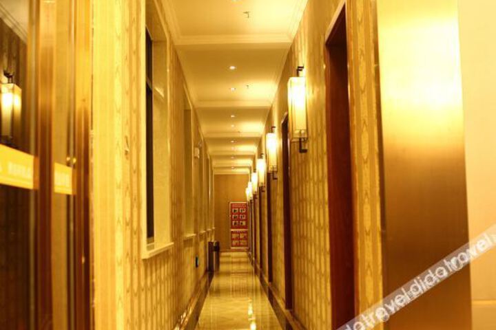 Hotel Interior 15 of 25