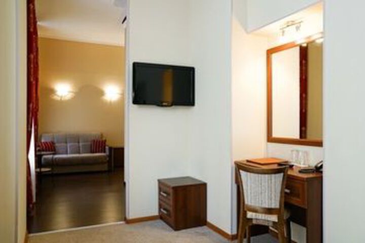 Room 46 of 58