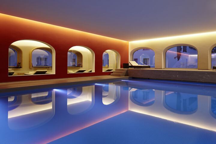 Pool 67 of 96