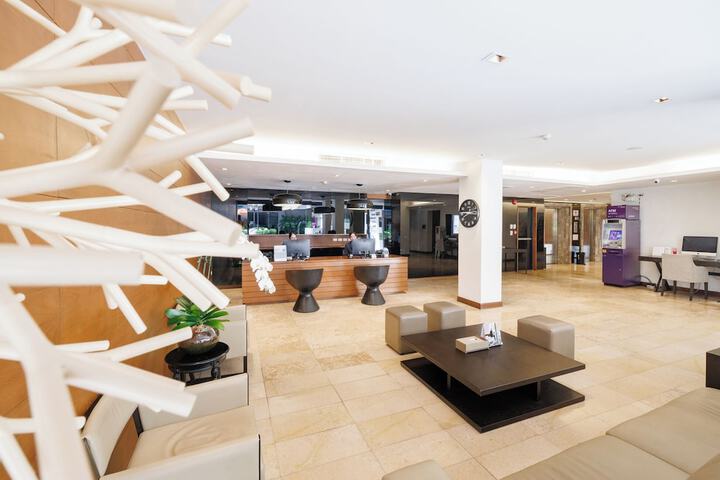 Hotel Interior 11 of 114
