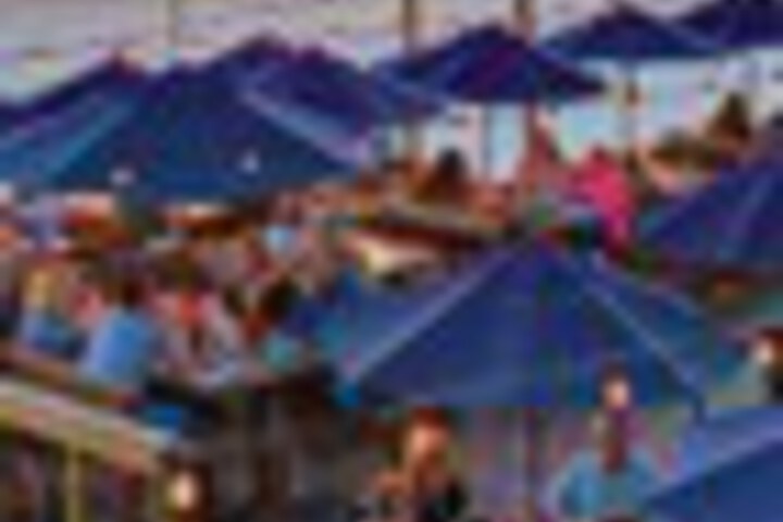 Dining 422 of 444
