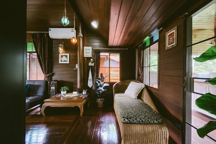 Room 27 of 51