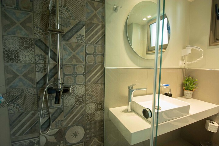 Bathroom Vanities