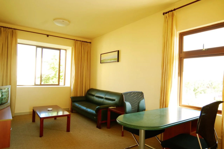 Room 3 of 5