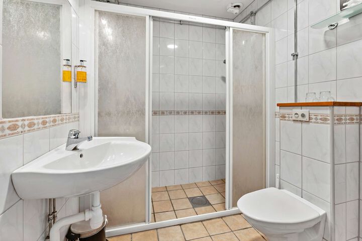 Bath Interior