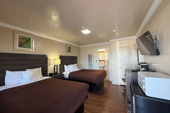 Room 13 of 62