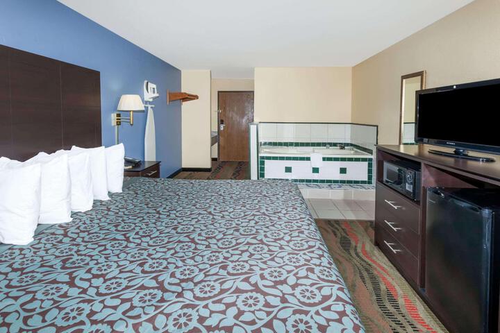 Standard King Bed Accessible (8 of 15)