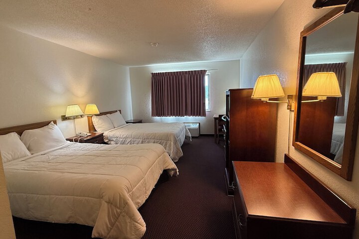 Room 7 of 36