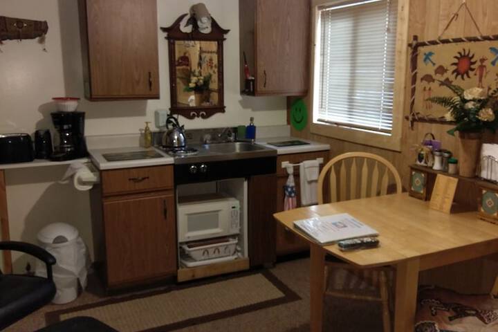 Room 2 of 36