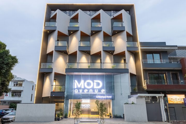MOD AVENUE