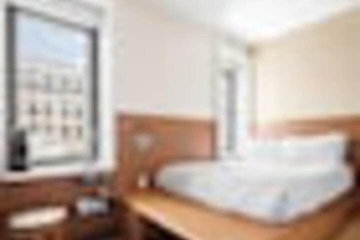 Room 89 of 171