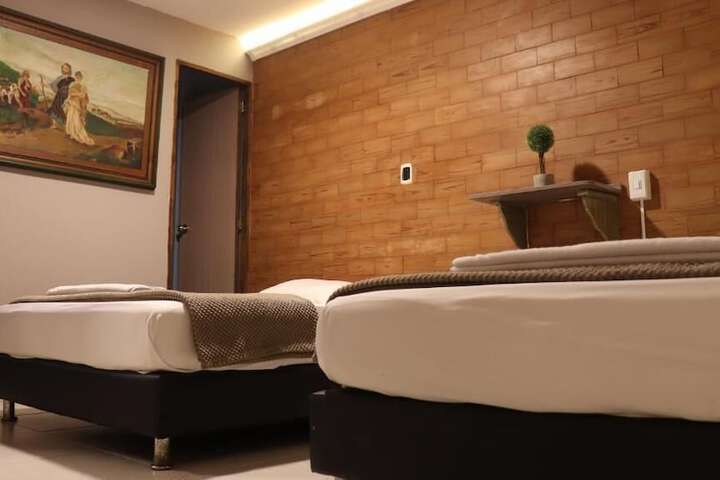 Room 23 of 56