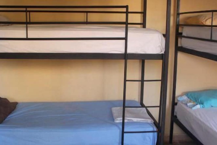 Room 10 of 24