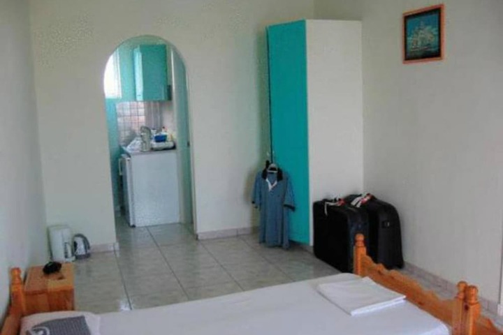 Room 21 of 52