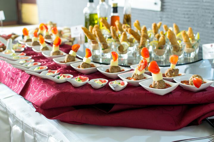 Dining 109 of 144
