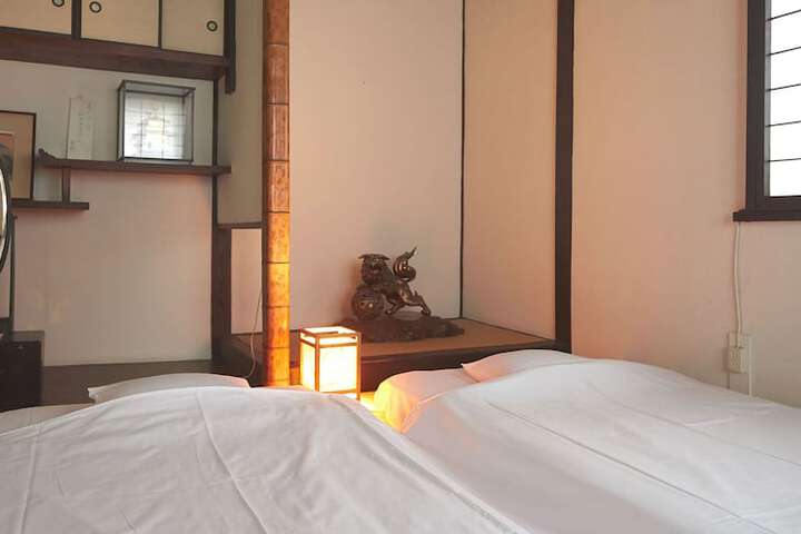 Room 15 of 39