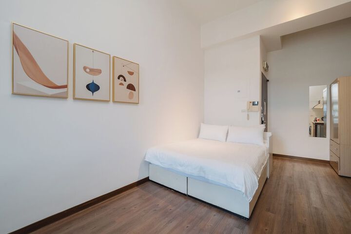Room 57 of 110