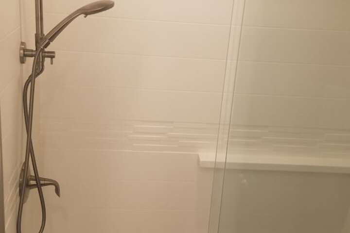 Bathroom shower