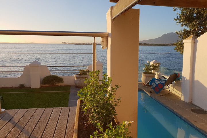 Terrace/Patio 14 of 33