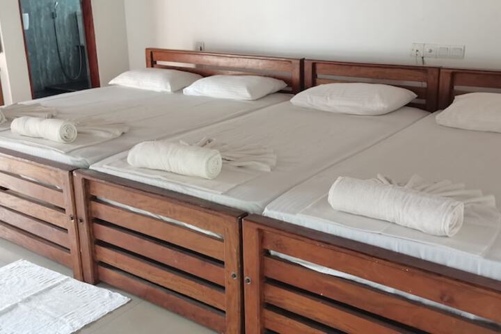 Room 26 of 151