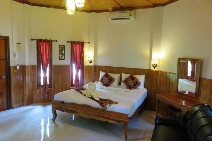 Room 15 of 137