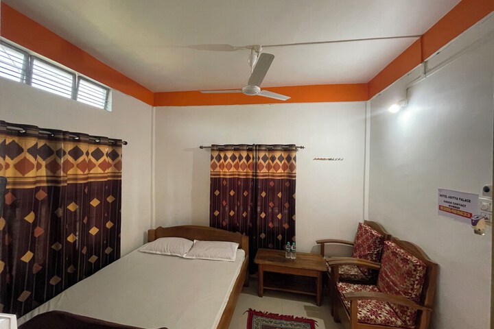 Room 6 of 21