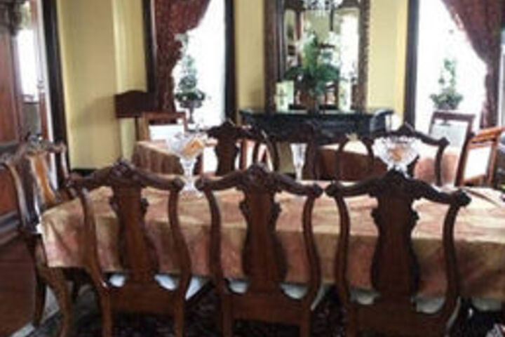 Dining 15 of 67