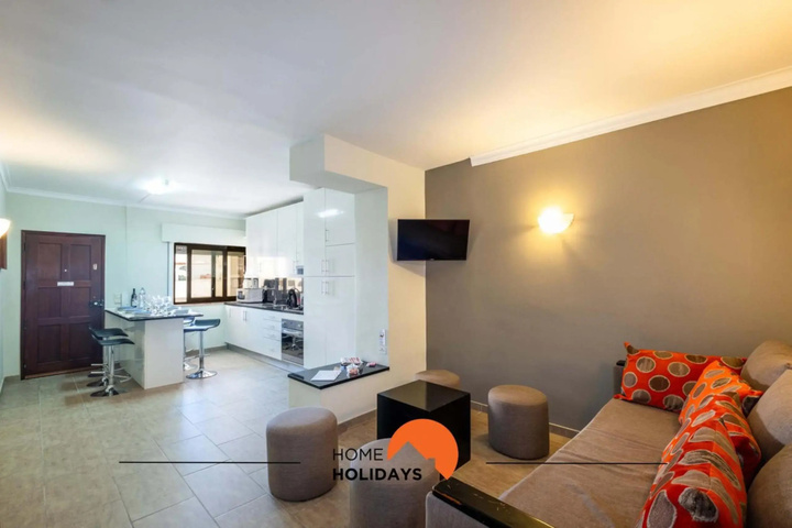 Room 5 of 22