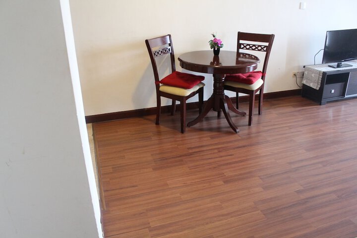 Dining Photos