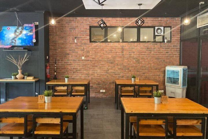 Cafe