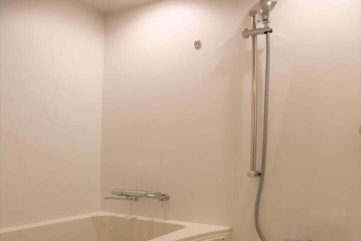 Room 16 of 49