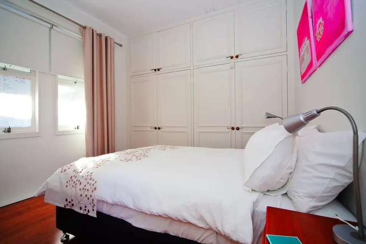 Room 2 of 13