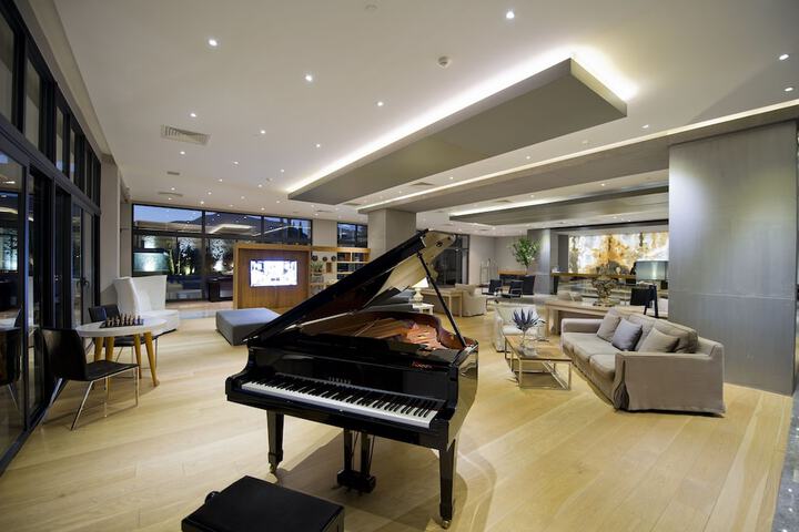 Lobby Photo
