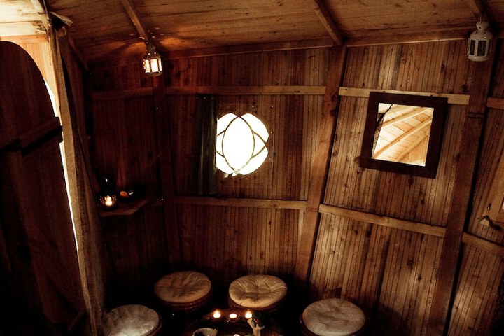 Room 2 of 51