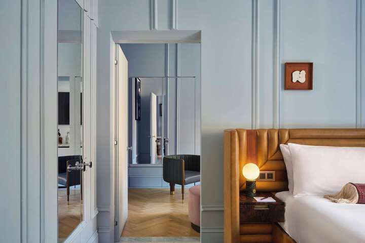 Room 84 of 202