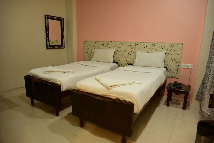 Room 46 of 62