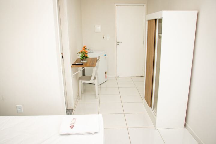 Room 6 of 58