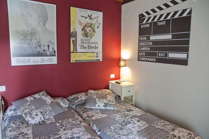 Room 7 of 46