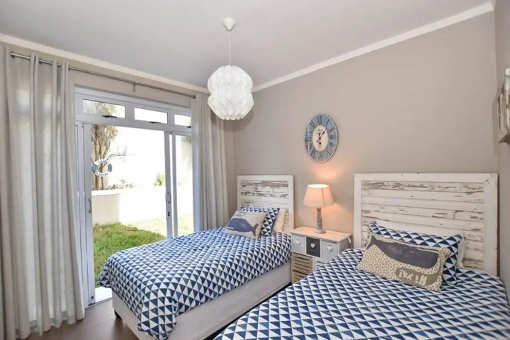 Room 3 of 14