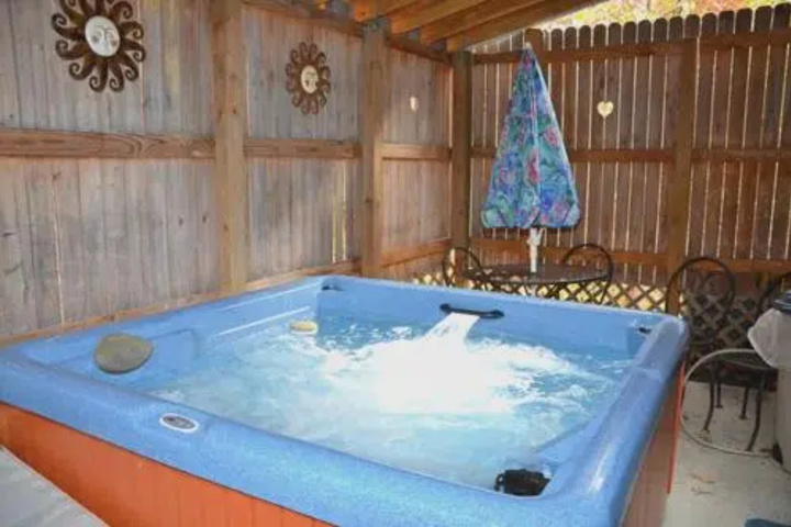 Pool 14 of 19