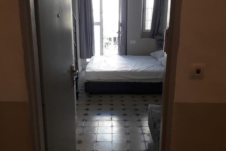 Queen hotel