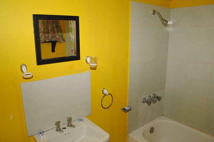 Room 14 of 29