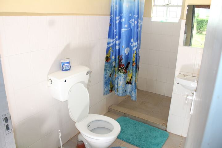 Room 8 of 14